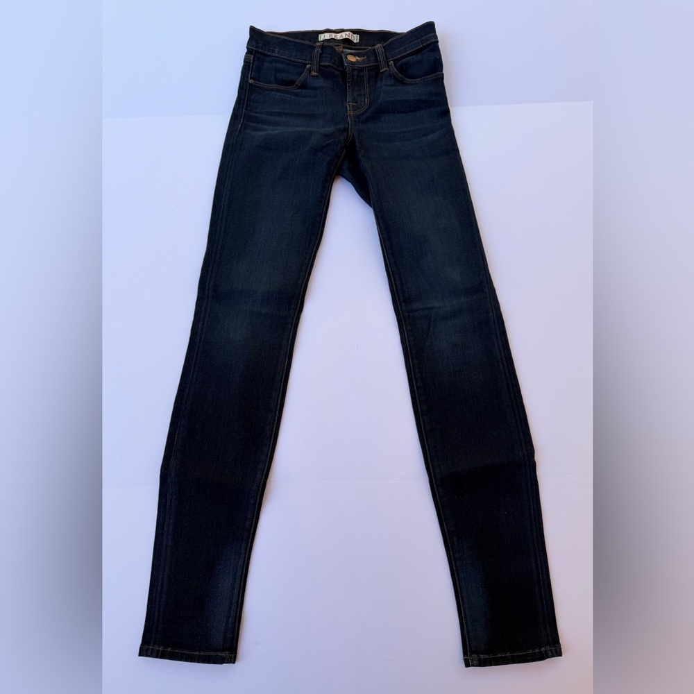 Woman’s J Brand Denim Jeans Superior Skinny Size 24w x 29L​